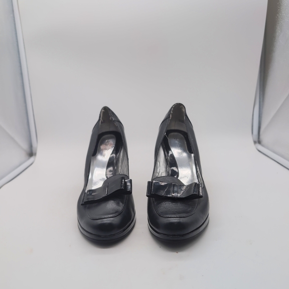 Naturalizer Mischief Sz 10 Bow Toe Black Women's Heels - Picture 3 of 9